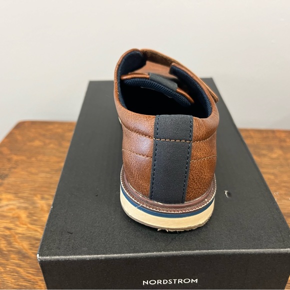 Worn once- Nordstrom boy dress shoes size 11 - Picture 8 of 9